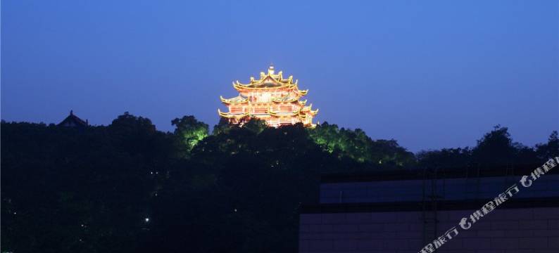 杭州西湖湖滨河坊街丽正门酒店图片