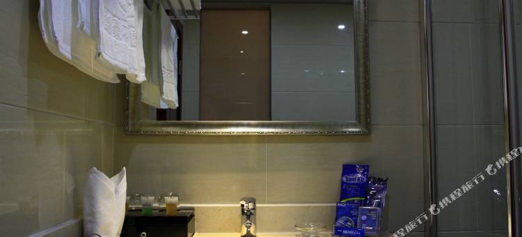 旬阳锦豪花园酒店图片