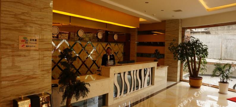 冕宁县泸沽品成大酒店图片