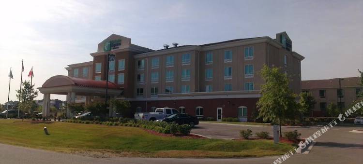 智选假日套房酒店士美非路(Holiday Inn Express & Suites Smithfield - Selma I-95)图片