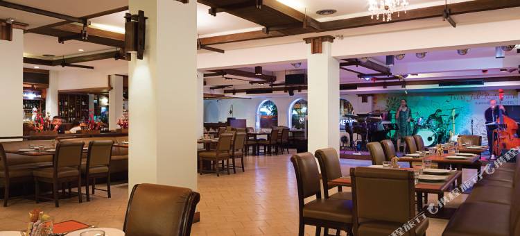 清迈瑞享苏利旺斯酒店(Movenpick Suriwongse Hotel Chiang Mai)图片