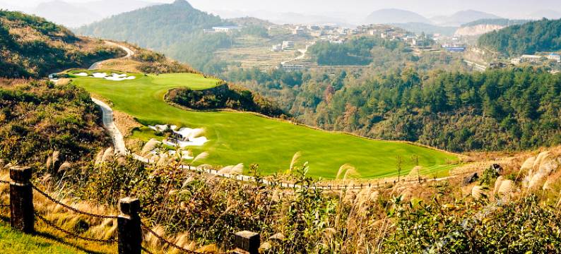 黔南龙洞堡麓岛乡村俱乐部图片