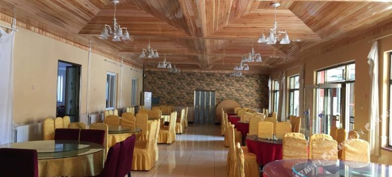 雾灵山龙脉风情度假村图片