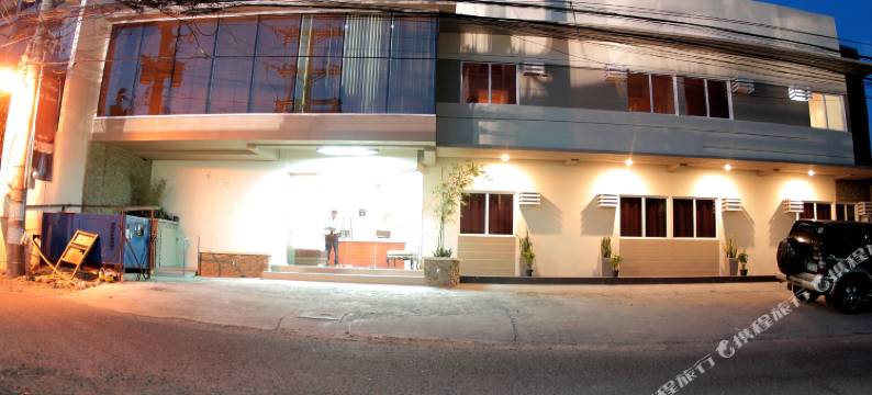 中心套房酒店(The Center Suites)图片