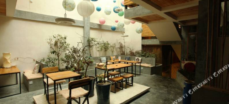 黎平肇兴青定阁图片