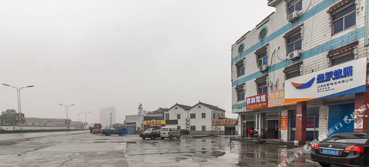 OYO宜兴宝丽酒店图片