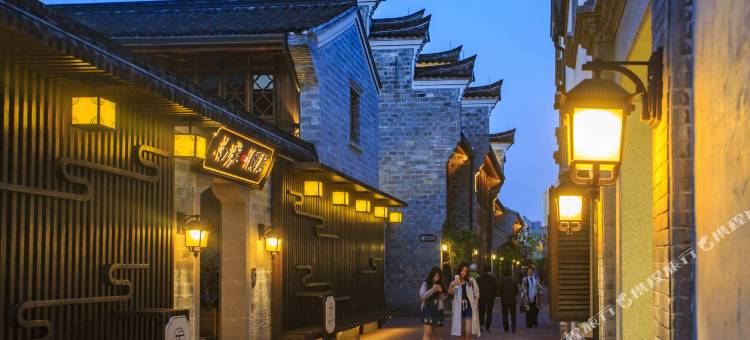 宁波南塘阅居酒店(南塘老街火车站店)图片