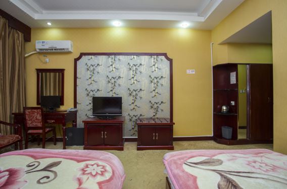 Tian Di Ren He Hotel Hotel Reviews And Room Rates - 