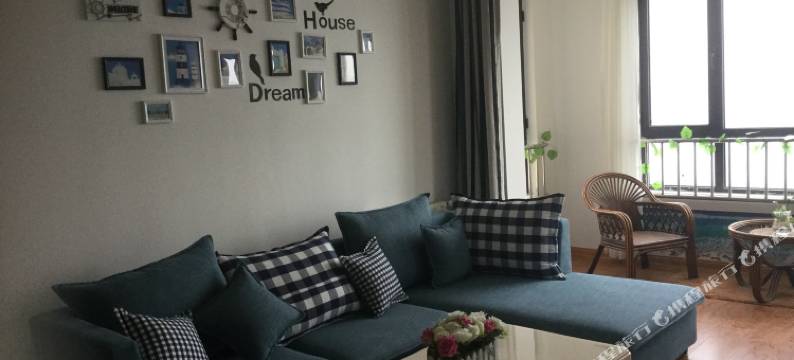 金沙滩温馨公寓(青岛银沙滩路店)图片