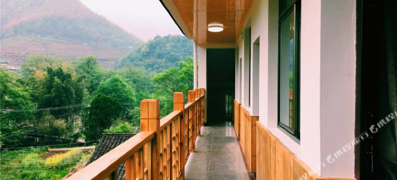 听溪民宿(水墨汀溪风景区店)图片