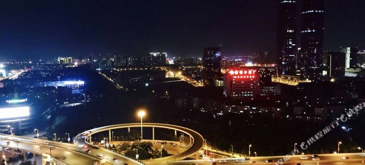 半空之境青年旅舍(昆明火车站店)图片