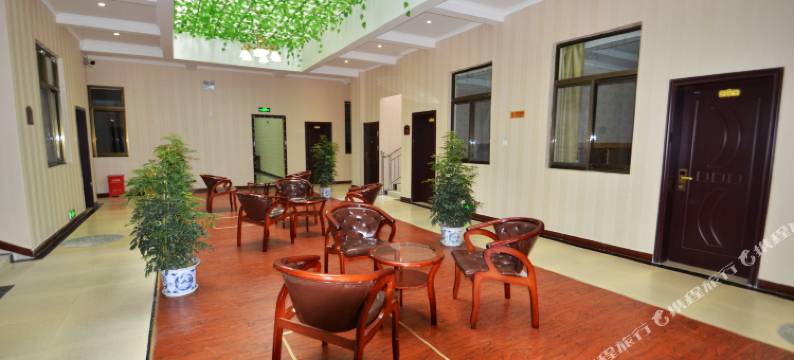 林芝勃勃朗冰川酒店(比日神山店)图片