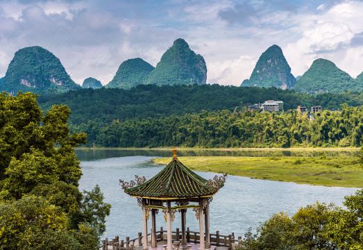 Riverview Hotel Hotel Overview