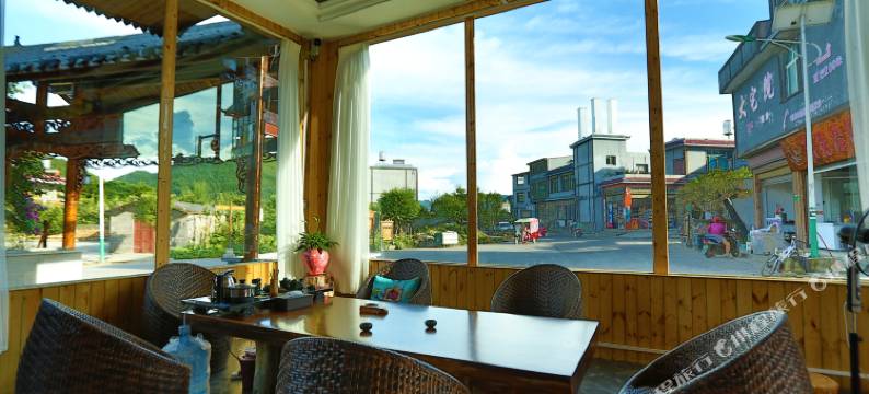 兴义桂铭居客栈图片