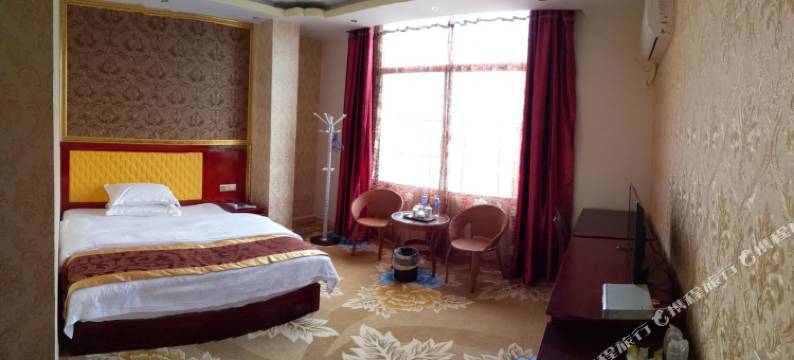 广南东坡酒店图片