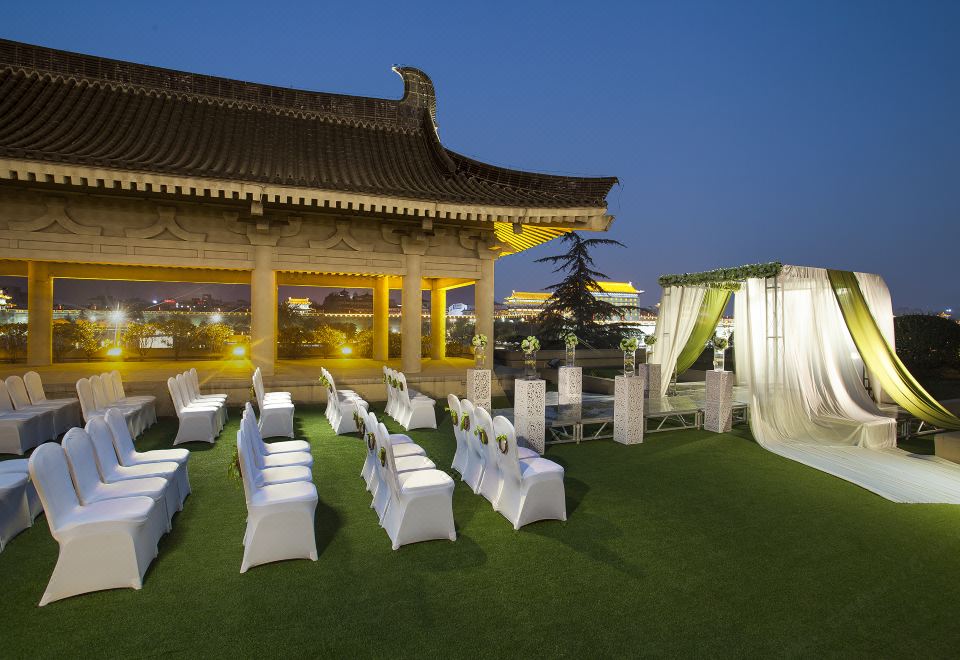 XI’AN DAJING CASTLE HOTEL Hotel Overview