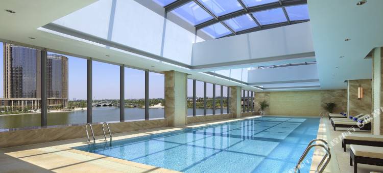 绍兴世茂皇冠假日酒店图片