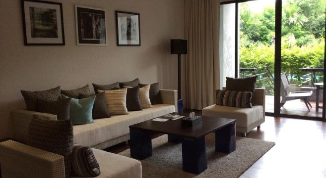 High Away Home at ChaingmaiHotel Overview