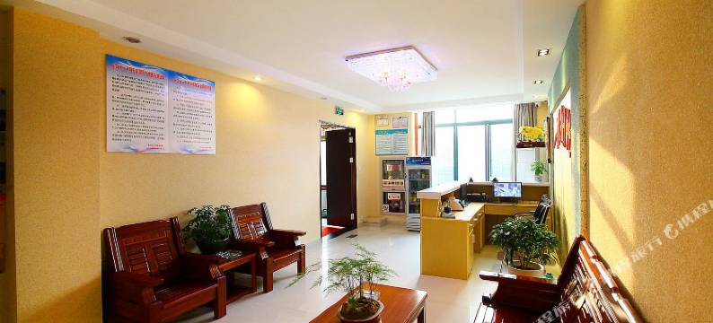 镇江一米阳光宾馆(江苏大学店)图片