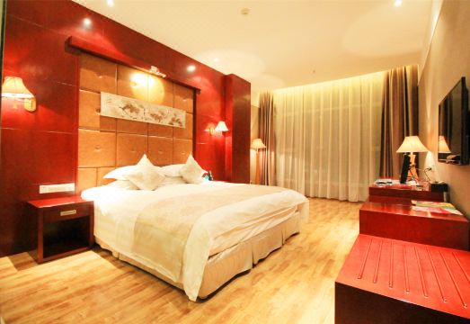 Moonlight Hotel Hotel Overview