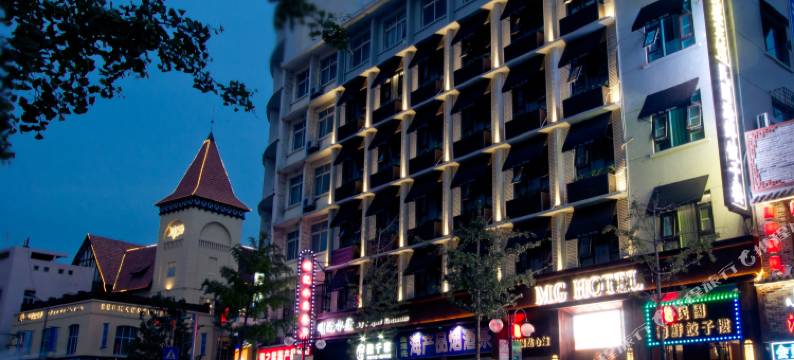 民国酒店(青岛火车站栈桥店)图片