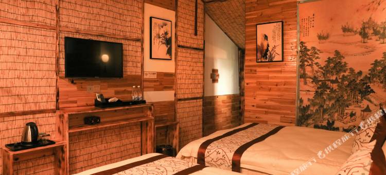 昭平黄姚伴月阁客栈图片