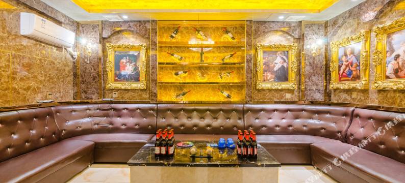 重庆独栋日租连锁别墅聚会派对轰趴馆(江与城星街店)图片