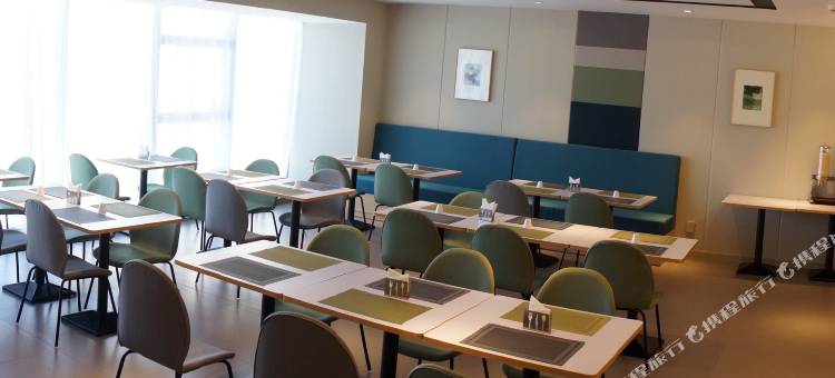 如家商旅酒店(保山高铁站五洲国际广场店)图片