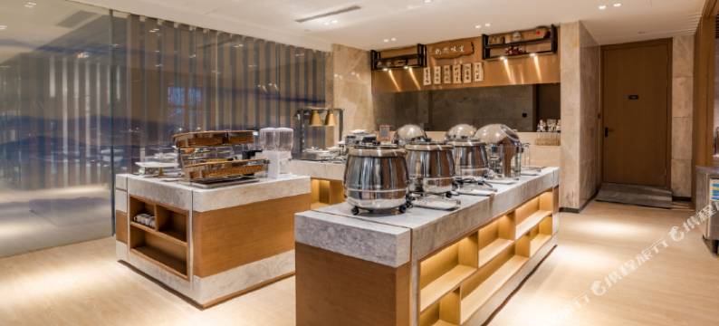 杭州未来科技城湖畔创研中心亚朵酒店图片