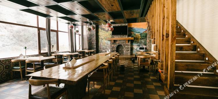 恭德岭庄园(理县古尔沟店)图片