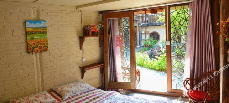 丽江束河龙隐客栈图片