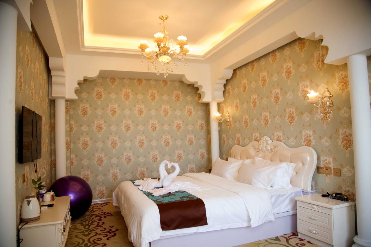 艾尚酒店(张家口主题旗舰店)