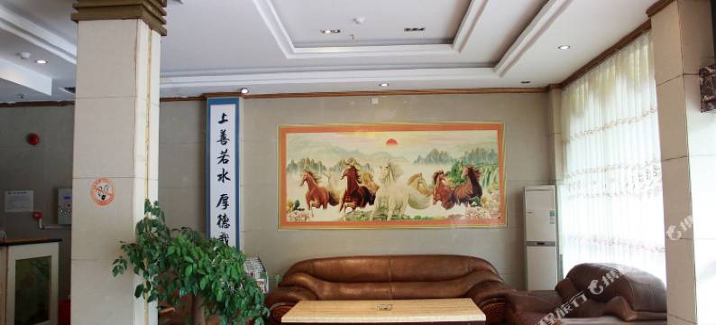 阳山宝恒商务酒店图片