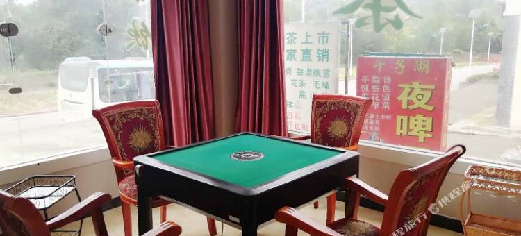 夹关千子湖酒店图片