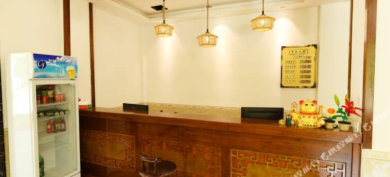 张家界大峡谷曹家大院图片