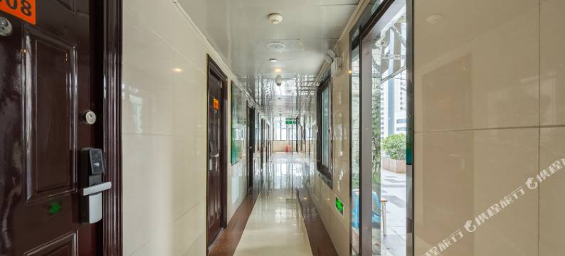 上海您得小家在这里公寓(曲阳新村分店)图片