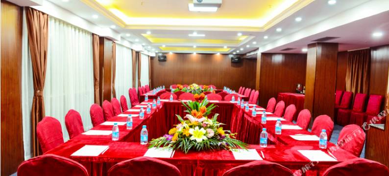 柏曼酒店(广州奥体中心棠东地铁站店)图片