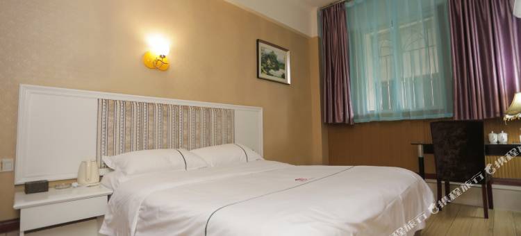 OYO德阳万鑫商务酒店图片