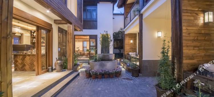 丽江久木客栈图片