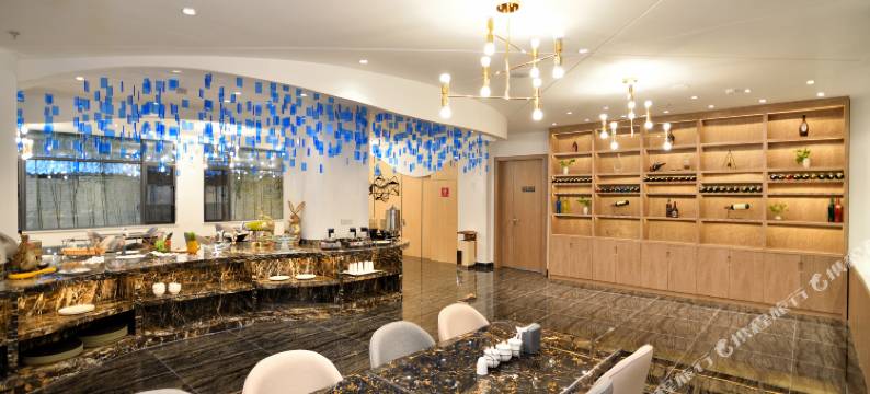 昆明私悦酒店(南强街塘子巷地铁站店)图片