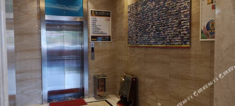 速8酒店(常州九洲新世界兰陵路店)图片