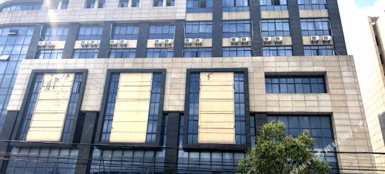 格林豪泰快捷酒店(东台三仓镇店)图片