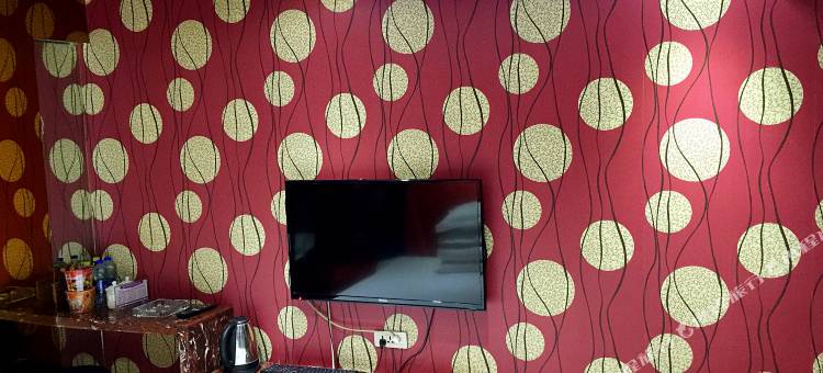 宁安东京城米兰时尚宾馆图片