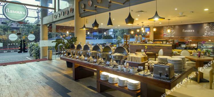 库塔高级商务酒店(PrimeBiz Hotel Kuta)图片