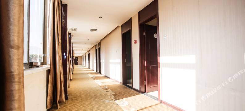 华山成祥酒店图片