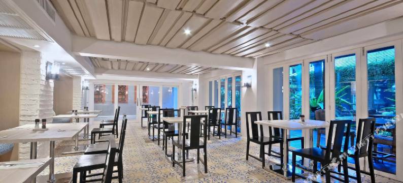 普吉岛布拉莎丽酒店(Burasari Phuket Resort)图片