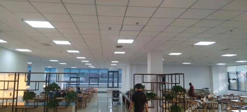 青岛融合大厦酒店图片