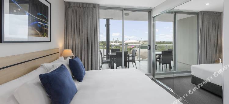 阿德莱德大使馆盛橡套房酒店(Oaks Adelaide Embassy Suites)图片
