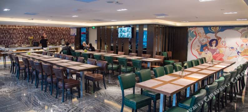 潮宸酒店(清远义乌商贸城店)图片