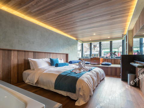 上海翡色阑珊民宿